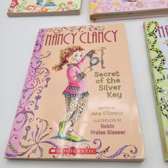 Fancy Nancy Clancy Books by Jane O'Connor Lot 1-6 Chapter Books - CB015 - Picture 5 of 7